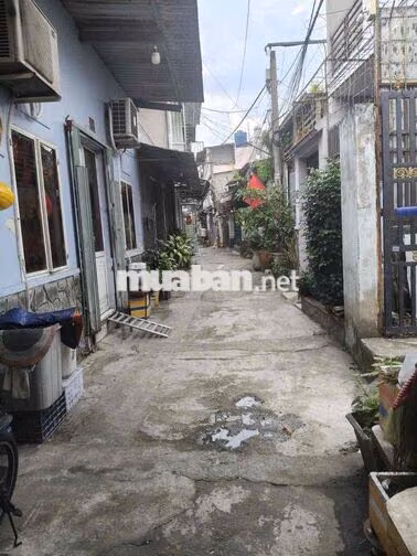 nhà cấp bốn 1pn1wc1 máy lạnh gần chùa ưu đàm