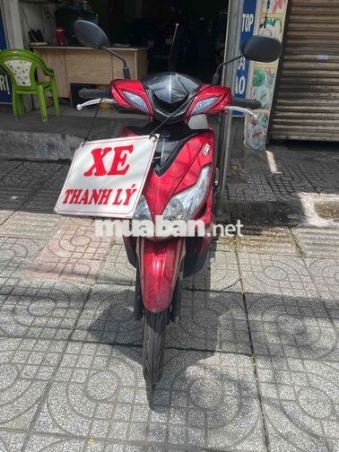 Yamaha Luvias FI 2015 Đỏ