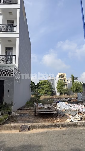 Bán Đất sổ hồng riêng KDC Bình Nguyên 100m2, giá 2.15 tỷ, Dĩ An