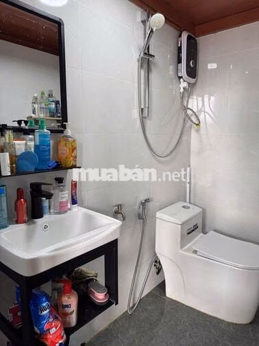 Chuyển công tác về quê cần pass phòng full nội thất ban công lớn