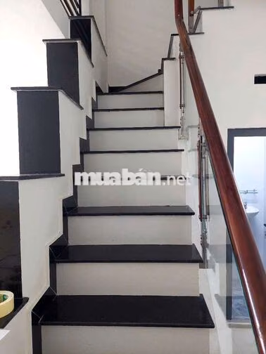 MẶT BẰNG KINH DOANH SPA, CỬA HÀNG, TẠP HÓA NGAY CHỢ LINH XUÂN. 3PN 3WC