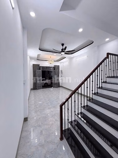 Bán nhà 4x14m 3 phòng đường nhựa 6m thông sát Quận Tân Phú 480 Triệu 