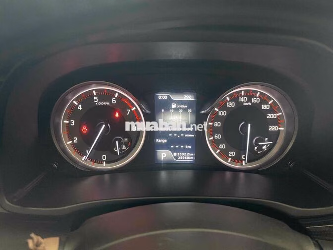 Suzuki XL7 2021 25000 km
