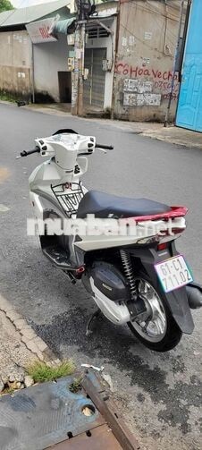 Honda Air Blade 2017 Trắng đẹp êm ngon bán hoqc gl