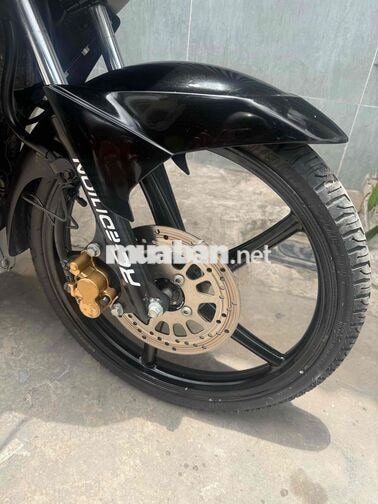 Ext 2013 xuống áo xe đẹp máy zin đúng chủ chỉ 17tr