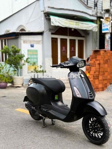 Piaggio Vespa Sprint Đen nhám
