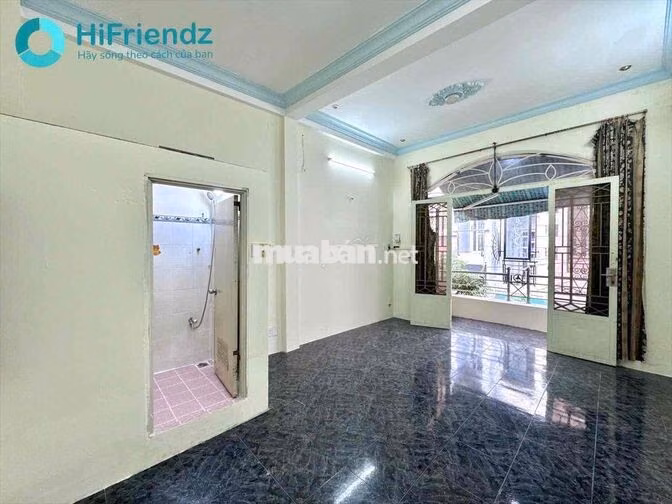 Khai Trương studio bancol, cửa sổ trời ngay STU,SGU