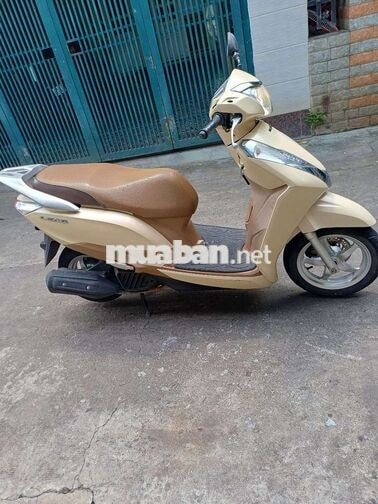 Honda Lead Vàng kem Zin ngay chủ  sang tên 