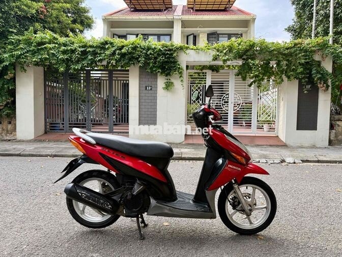 Honda Click 2009 may rin 6tr500 ***