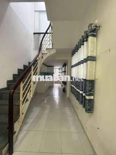 Nhà SD 99m2, 2pn, 2wc, hẻm 3G. 9,5 TR. Phú Nhuận 