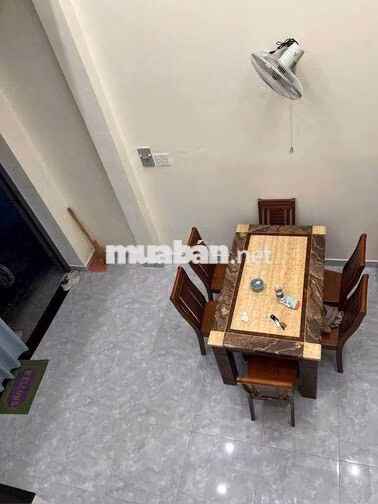 Nhà đường Mã Lò [4x8, 2pn, 2toilet] có nội thất