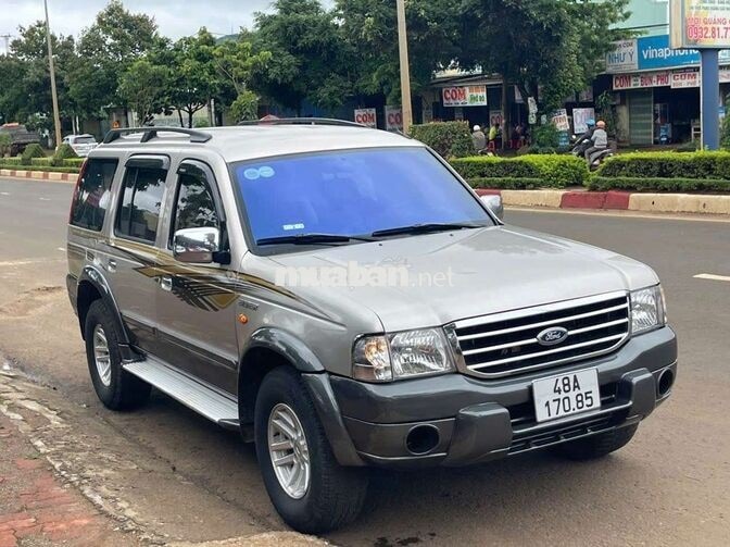 Ford Everest 2005 Bạc