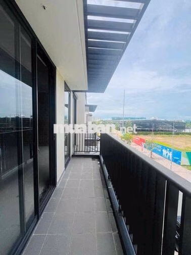 CHO THUÊ NHÀ GÓC 2 MẶT TIỀN KHU DÂN CƯ NAM LONG 3