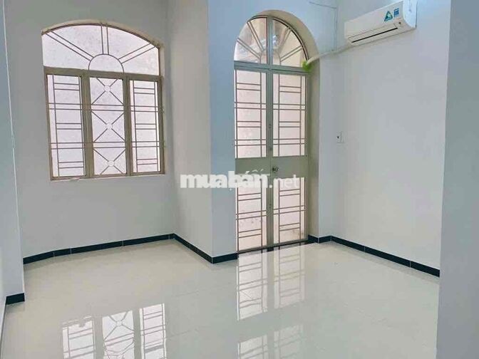 🔥 CHO THUÊ NHÀ HẺM XE TẢI PHẠM VĂN HAI  - 3 TẦNG - 4PN 5WC