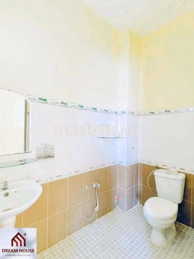 Studio Ban Công Máy Lạnh - Nguyễn Ảnh Thủ, Cách Tô Ký 7p