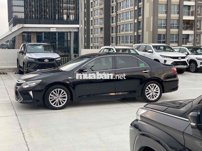 Toyota Camry 2.5Q 2018 Đen 48.000 km
