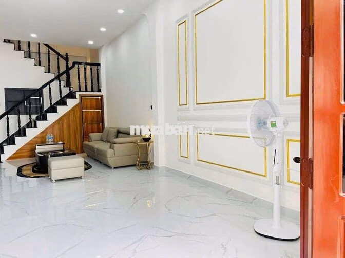 MD CHO THUÊ NHÀ HẺM Ô TÔ LÊ HỒNG PHONG – NAM NHA TRANG