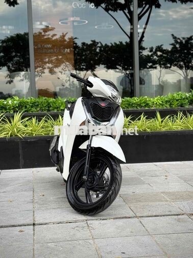 Honda SH125 CBS 2018 Trắng Sport SH biển đẹp