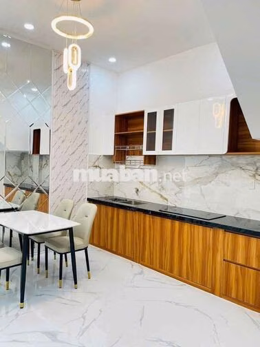 MD CHO THUÊ NHÀ HẺM Ô TÔ LÊ HỒNG PHONG – NAM NHA TRANG