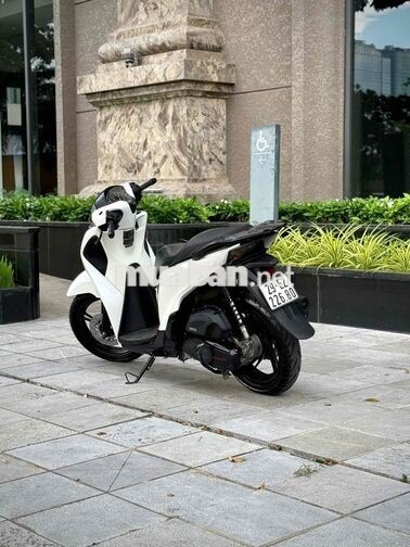 Honda SH125 CBS 2018 Trắng Sport SH biển đẹp