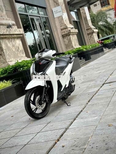 Honda SH125 CBS 2018 Trắng Sport SH biển đẹp