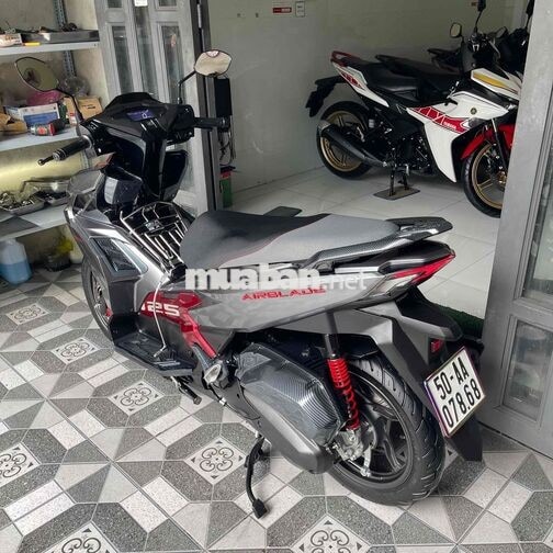 ab 125 Sporty 2025 Xám đen, mới 99,99%, ký liền