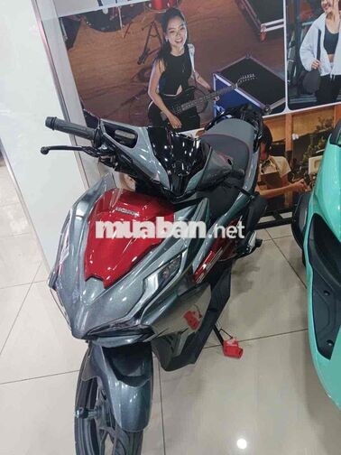 ab 125 Sporty 2025 Xám đen, mới 99,99%, ký liền