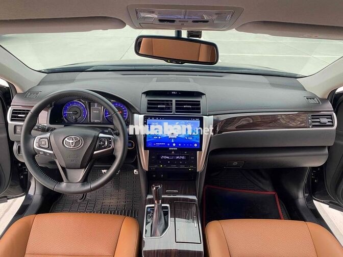 Toyota Camry 2.5Q 2018 Đen 48.000 km