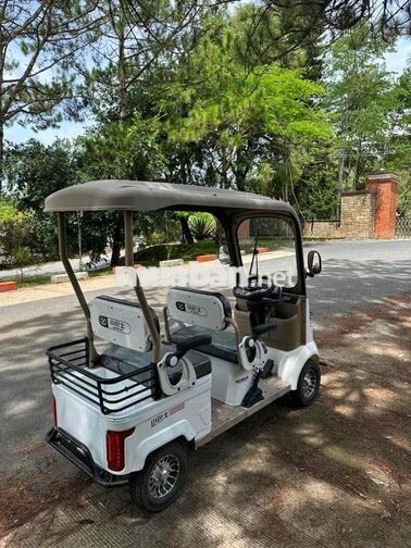 Xe điện 4 chỗ Trắng Như mới