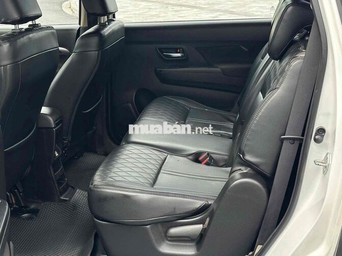 Suzuki XL7 2023 Tự động Trắng bao zin bao chếch