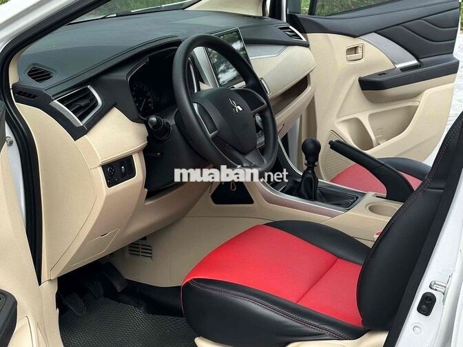 Mitsubishi Xpander 2019 Số sàn Trắng bao zin.chêch