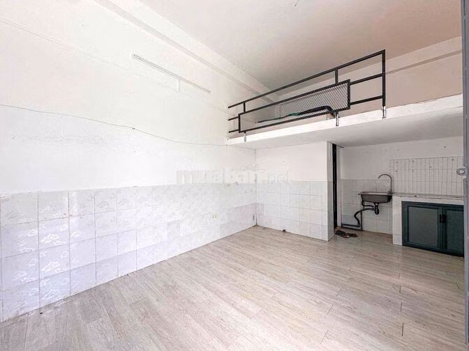 ✨Cho thuê Duplex ban công lớn_NT cơ bản_Hẻm xe hơi gần ĐH Kiến Trúc
