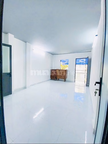 Bán Nhà Trần Phú Quận 5 - 23M2 Ngang 3m45 3 Tầng 2 PN - 4 Tỷ 8