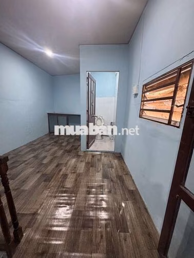 Chi Thuê Phòng 30 m2, 7 triệu / tháng 