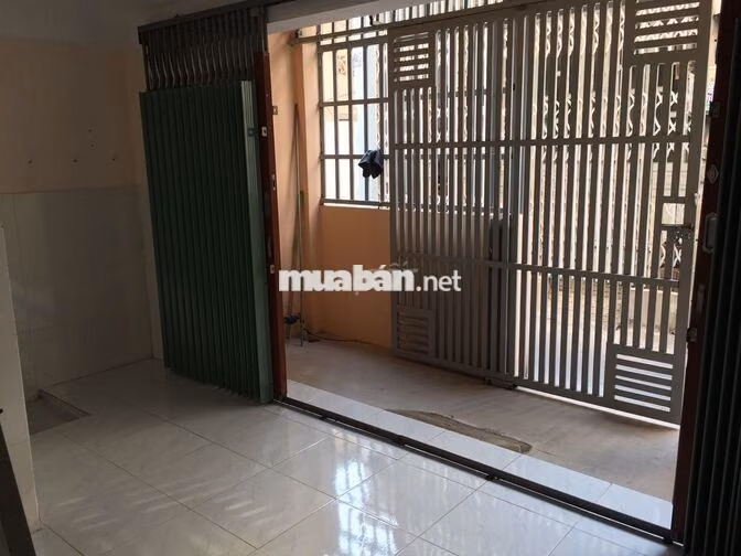 Phòng trọ gần ngã 4 chợ cầu, công viên phần mềm quang trung, dt 26m2
