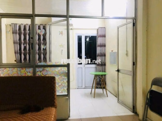 CHO THUÊ NHÀ MẶT PHỐ, KINH DOANH TỐT GIÁ CHỈ 13TR/TH.