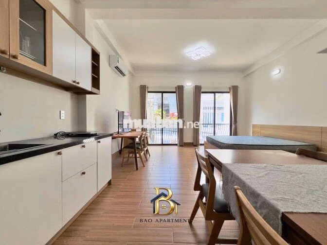 STUDIO BAN CÔNG NGAY NGÃ TƯ BẢY HIỀN - FULL NỘI THẤT - TIỆN ĐI Q10,11