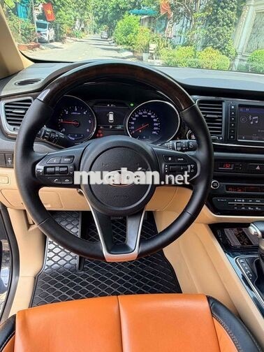 Kia Sedona Luxury 2020 Đen 7 chỗ Dầu