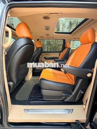 Kia Sedona Luxury 2020 Đen 7 chỗ Dầu
