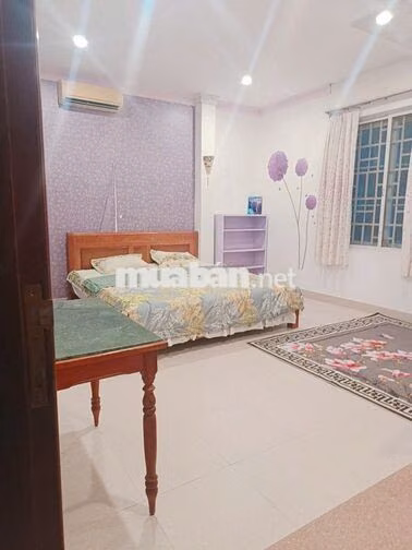 Phòng ngủ sát biển Nam Xuân Thiều