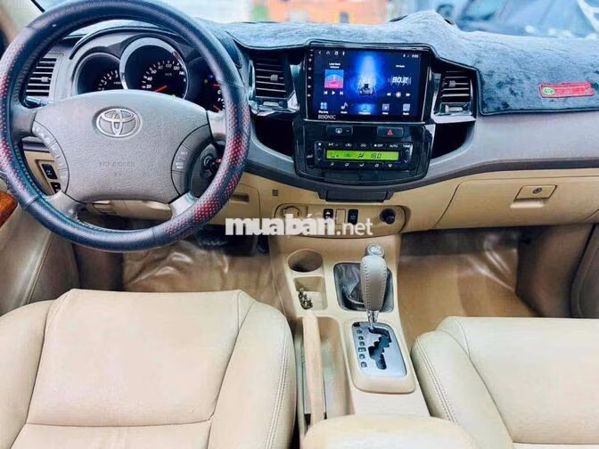Toyota Fortuner 2009 Số tự động Xăng Bạc
