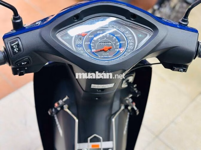 XE MÁY THỊNH PHÁT- WAVE A 110 XANH THAN CHẠY 28KM