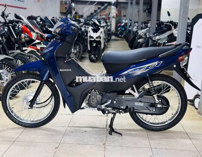 XE MÁY THỊNH PHÁT- WAVE A 110 XANH THAN CHẠY 28KM