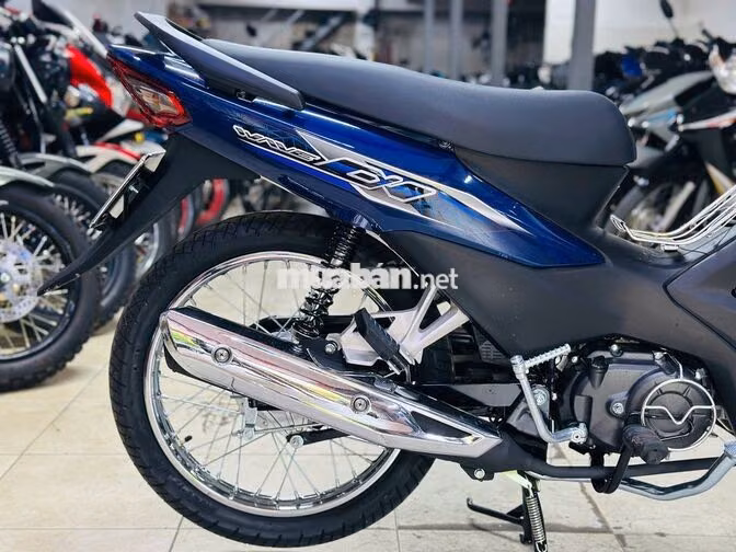 XE MÁY THỊNH PHÁT- WAVE A 110 XANH THAN CHẠY 28KM