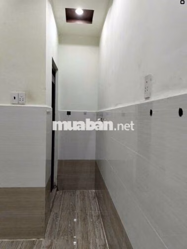 Phòng mới ngay tên lửa, WC riêng, có thay máy, khóa vân tay