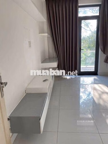 Nhà Phố 3 tầng 5 phòng ngủ 6 tolet sổ hồng chính chủ