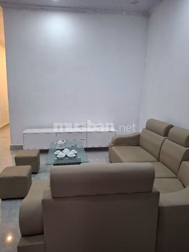 Chính chủ cho thuê nhà C4 với 2PN, 1WC, 60m2 tại Xuân Đỉnh, giá 7,8 tr
