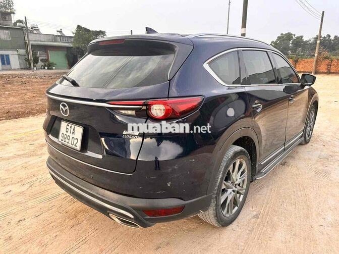 Mazda CX-8 Luxury Xanh