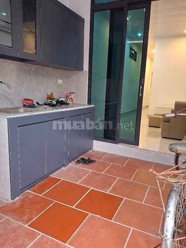 Chính chủ cho thuê nhà C4 với 2PN, 1WC, 60m2 tại Xuân Đỉnh, giá 7,8 tr