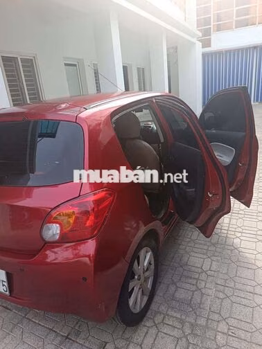 Mitsubishi Mirage 2015 Tự động CVT Đỏ